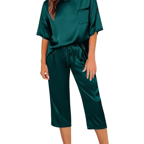 Satin Silk Pajama Set Short Sleeve Capri Pants Loose Lounge Wear